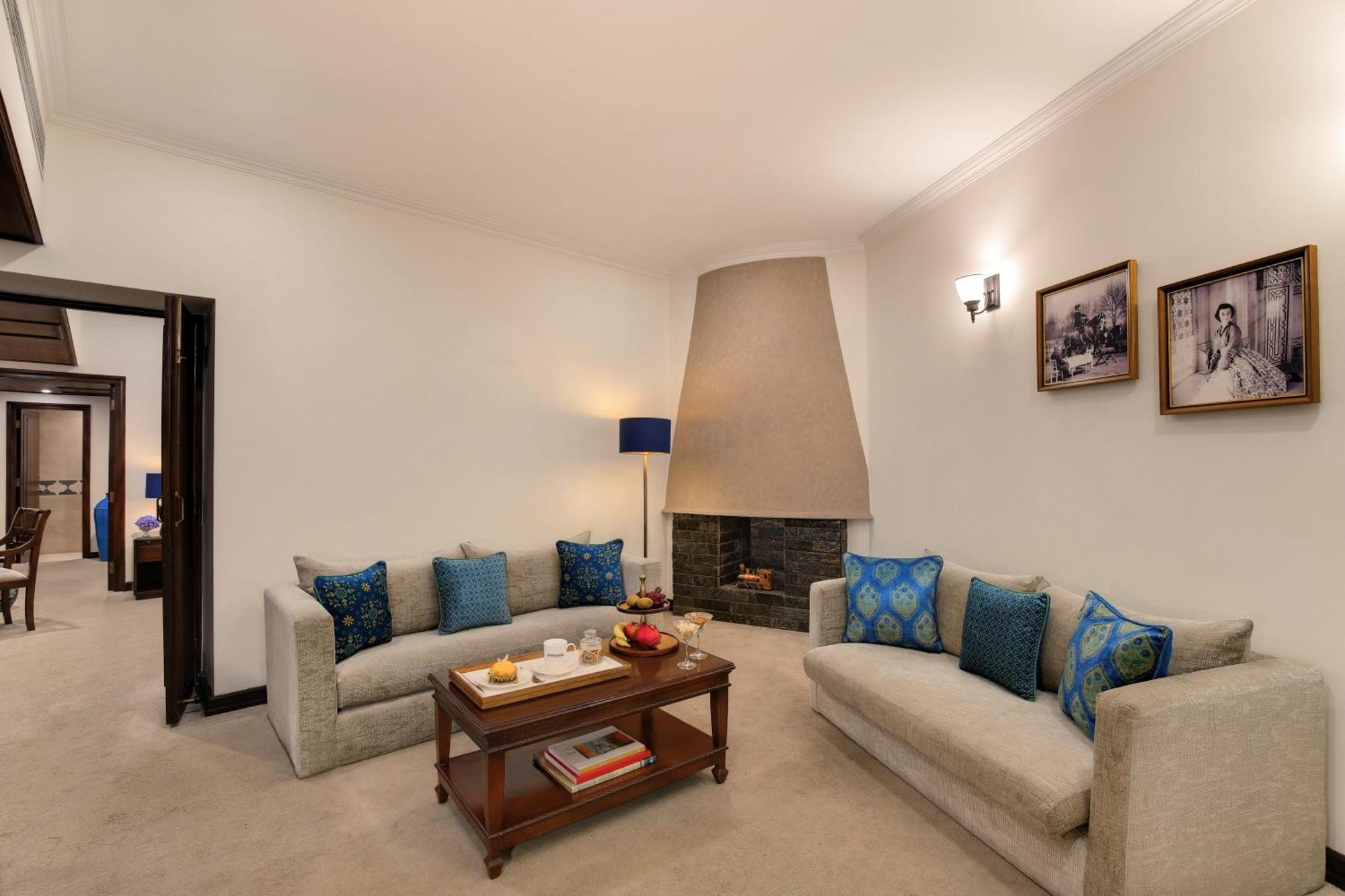 Hotel Ambassador, New Delhi - Ihcl Seleqtions Zewnętrze zdjęcie A living room