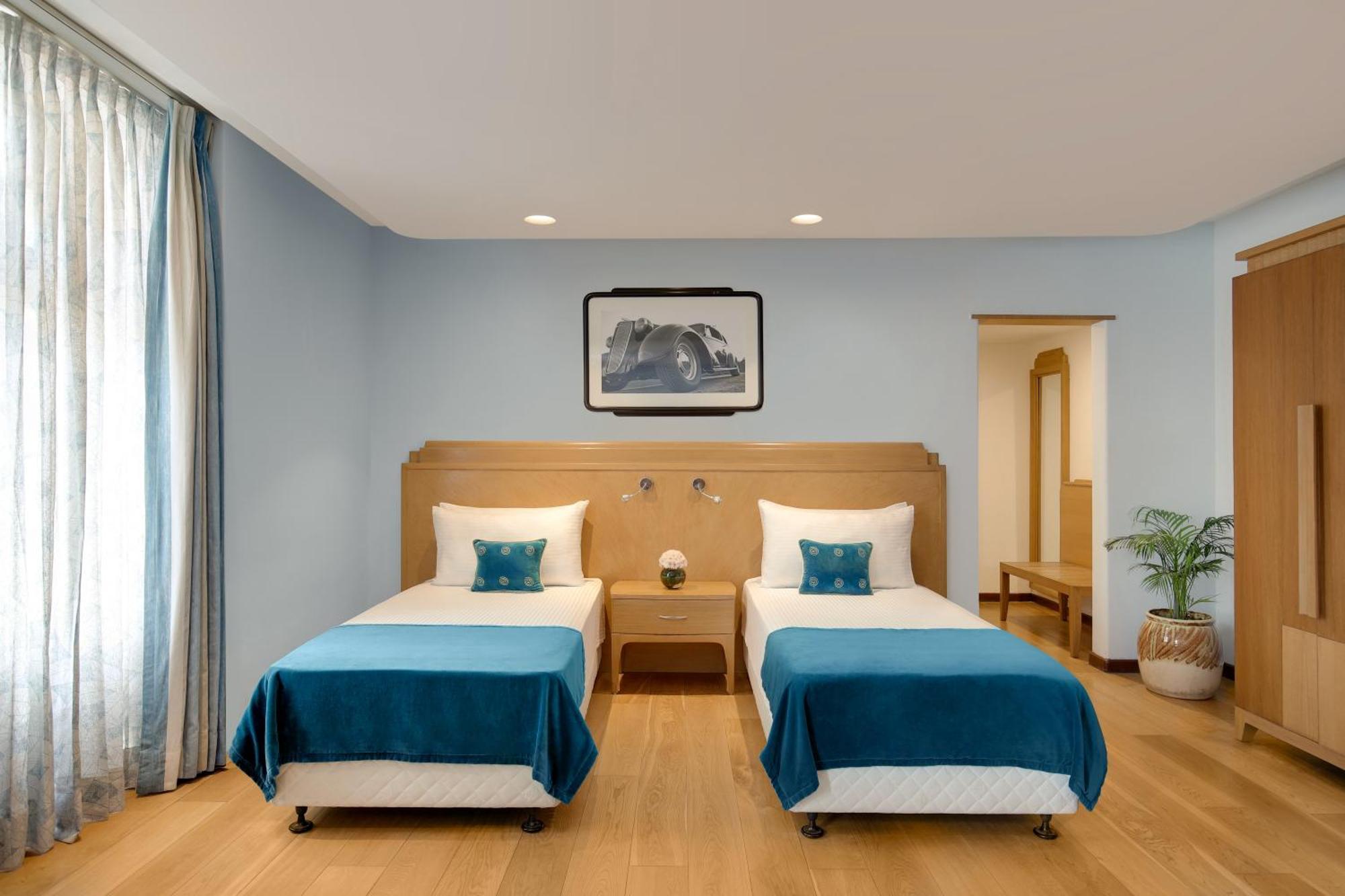 Hotel Ambassador, New Delhi - Ihcl Seleqtions Zewnętrze zdjęcie A room at the hotel